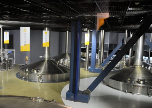 「キリンビール」ビール工場の見どころの一つである仕込釜ゾーン