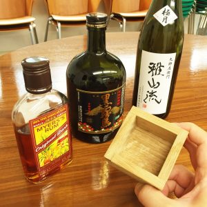 【「ミズナラ枡」はウイスキー以外もアリなのか？】日本酒、焼酎、ラム酒の新しい飲み方のトビラが開き枡？