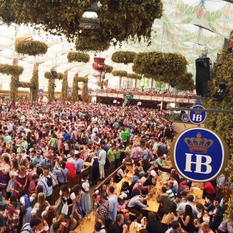 世界一早い オクトーバーフェスト17 攻略ガイド 本場ミュンヘン発祥のビールの祭典を現地レポ Byドイツ在住ライター お酒好きのしずるメディア バッカスの選択